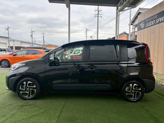 シエンタ ハイブリッドＺ　ワンオーナー　禁煙　トヨタチームメイト　全周囲カメラ　１０．５インチナビ　純正１５インチアルミ　シートヒーター　フルセグ　ブラインドスポットモニター　パーキングアシスト　１５００Ｗコンセント　ＥＴＣ（38枚目）