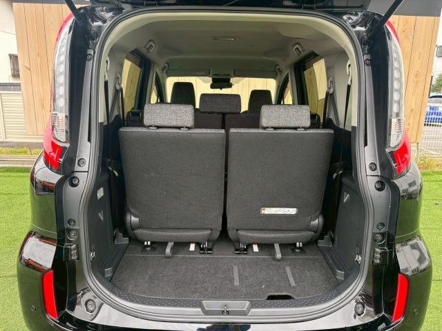 シエンタ ハイブリッドＺ　ワンオーナー　禁煙　トヨタチームメイト　全周囲カメラ　１０．５インチナビ　純正１５インチアルミ　シートヒーター　フルセグ　ブラインドスポットモニター　パーキングアシスト　１５００Ｗコンセント　ＥＴＣ（39枚目）