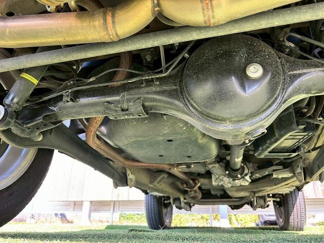 ジムニー XC 2本出しマフラー 社外テール 革調シートカバー メッキグリル 衝突軽減 レーンキープ クルーズコントロール LED スマートキー プッシュスタート ETC ドライブレコーダー シートヒーター(39枚目)