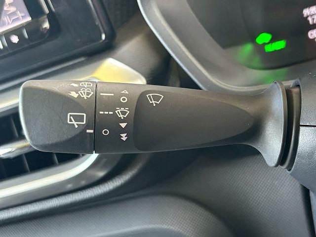 ロッキー X HEV アルパインナビ 衝突軽減ブレーキ クリアランスソナー AC100V LEDヘッド スマートキー プッシュスタート ETC ドライブレコーダー シートヒーター オートホールド 電子サイドブレーキ USB(56枚目)