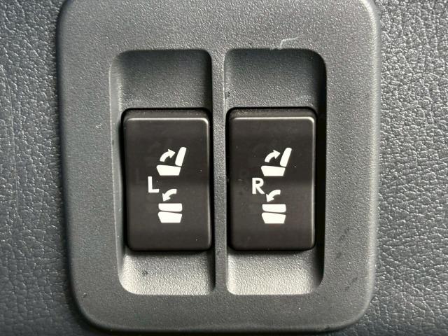 NX NX300h Fスポーツ 1オーナー 三眼LEDヘッドライト 赤革シート シートクーラー 衝突軽減ブレーキ レーダークルーズコントロール クリアランスソナー ヘッドアップディスプレイ 電動シート 電動リアゲート シートメモリー(70枚目)