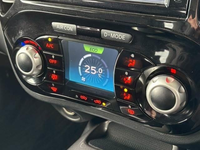 【オートエアコン】自動で温度調節をしてくれる機能です。風量調整をする必要がないので快適なドライブがお楽しみいただけます。