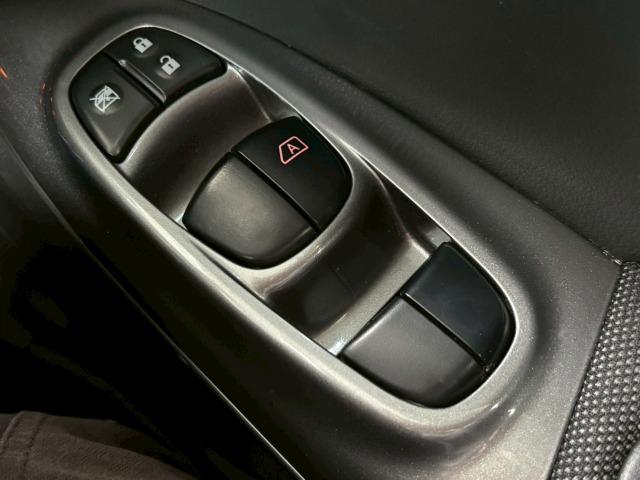 お問い合わせは０５９−３４７−４０９２まで。専門店だからこその知識・経験豊富な，熟練したスタッフ達が、お客様に最適な一台をご案内致します。