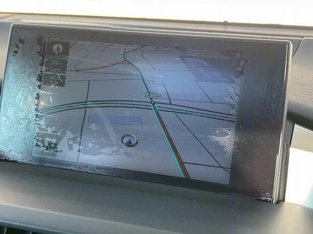 NX NX300h Fスポーツ 禁煙 サンルーフ 三眼LEDヘッドライト 赤革シート シートクーラー 衝突軽減 レーダークルーズコントロール クリアランスソナー 電動リアゲート メモリー機能付パワーシート ステアリングヒーター(5枚目)