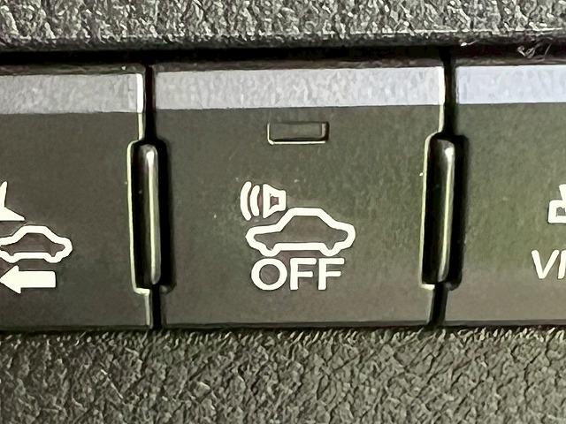 NX NX300h Fスポーツ 禁煙 サンルーフ 三眼LEDヘッドライト 赤革シート シートクーラー 衝突軽減 レーダークルーズコントロール クリアランスソナー 電動リアゲート メモリー機能付パワーシート ステアリングヒーター(64枚目)