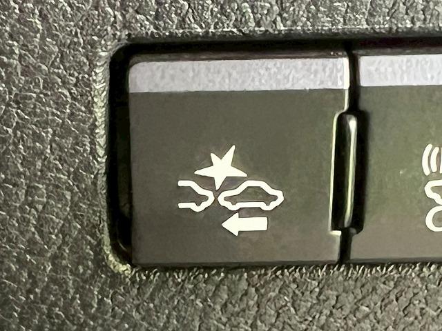 NX NX300h Fスポーツ 禁煙 サンルーフ 三眼LEDヘッドライト 赤革シート シートクーラー 衝突軽減 レーダークルーズコントロール クリアランスソナー 電動リアゲート メモリー機能付パワーシート ステアリングヒーター(68枚目)