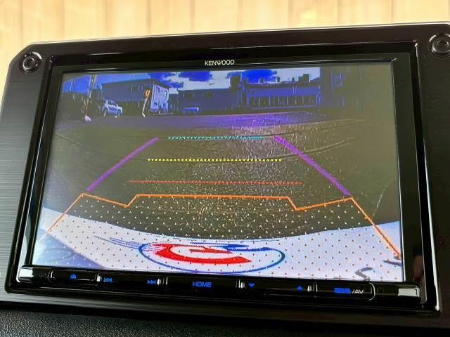 ジムニー ＸＣ　禁煙　８インチナビ　衝突軽減ブレーキ　レーンキープ　ＬＥＤヘッドライト　スマートキー　プッシュスタート　ＥＴＣ　シートヒーター　ダウンヒルアシストコントロール　フルセグ　バックカメラ　オートエアコン（6枚目）