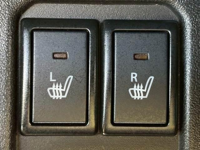 ジムニー ＸＣ　禁煙　８インチナビ　衝突軽減ブレーキ　レーンキープ　ＬＥＤヘッドライト　スマートキー　プッシュスタート　ＥＴＣ　シートヒーター　ダウンヒルアシストコントロール　フルセグ　バックカメラ　オートエアコン（9枚目）