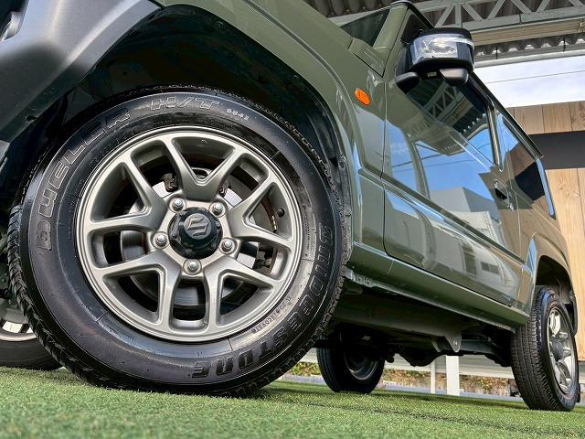 ジムニー ＸＣ　禁煙　８インチナビ　衝突軽減ブレーキ　レーンキープ　ＬＥＤヘッドライト　スマートキー　プッシュスタート　ＥＴＣ　シートヒーター　ダウンヒルアシストコントロール　フルセグ　バックカメラ　オートエアコン（29枚目）