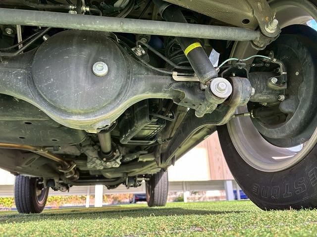 ジムニー ＸＣ　禁煙　８インチナビ　衝突軽減ブレーキ　レーンキープ　ＬＥＤヘッドライト　スマートキー　プッシュスタート　ＥＴＣ　シートヒーター　ダウンヒルアシストコントロール　フルセグ　バックカメラ　オートエアコン（38枚目）