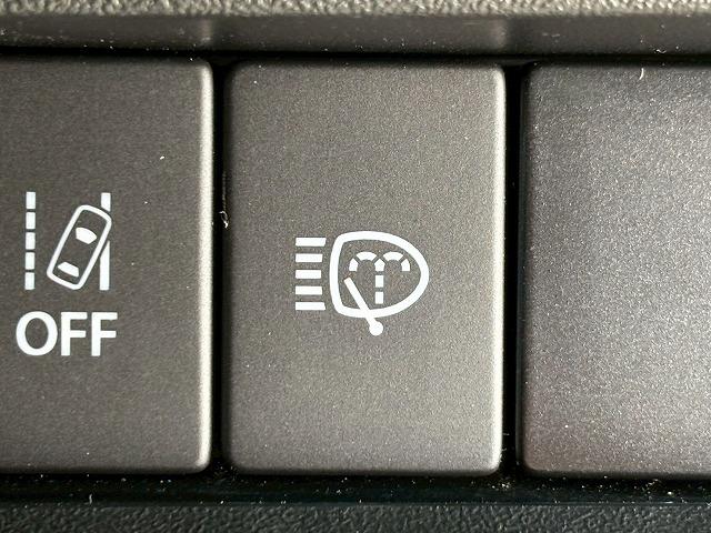 ジムニー ＸＣ　禁煙　８インチナビ　衝突軽減ブレーキ　レーンキープ　ＬＥＤヘッドライト　スマートキー　プッシュスタート　ＥＴＣ　シートヒーター　ダウンヒルアシストコントロール　フルセグ　バックカメラ　オートエアコン（60枚目）