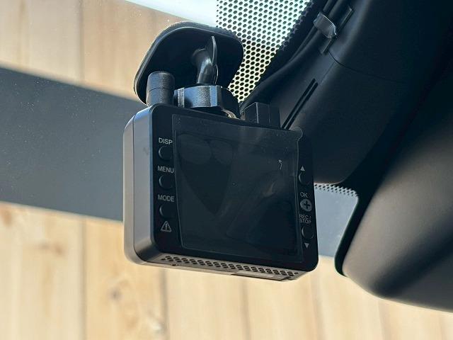 RAV4 HYBRID G 1オーナー 禁煙 9型ナビ 衝突軽減 レーダークルーズコントロール ブラインドスポットモニター リアクロストラフィックブレーキ メモリー機能付きパワーシート 電動リアゲート ステアリングヒーター(65枚目)