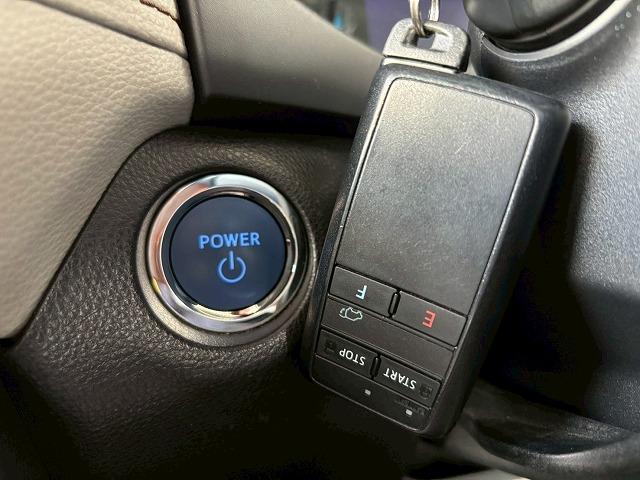 RAV4 HYBRID G 1オーナー 禁煙 9型ナビ 衝突軽減 レーダークルーズコントロール ブラインドスポットモニター リアクロストラフィックブレーキ メモリー機能付きパワーシート 電動リアゲート ステアリングヒーター(67枚目)