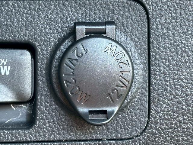 RAV4 HYBRID G 1オーナー 禁煙 9型ナビ 衝突軽減 レーダークルーズコントロール ブラインドスポットモニター リアクロストラフィックブレーキ メモリー機能付きパワーシート 電動リアゲート ステアリングヒーター(73枚目)