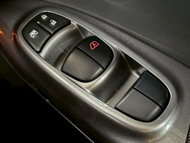 ジューク 15RX タイプV 禁煙 衝突軽減ブレーキ レーンキープ 後期 ナビ バックカメラETC ドライブモード オートエアコン オートライト 電動格納ミラー CD再生 Bluetoothオーディオ アイドリングストップ(59枚目)