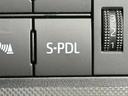 ハイブリッド　Ｇ　禁煙　フルセグ　軽減ブレーキ　コーナーセンサー　アップルカープレイ　　バックカメラ　ＬＥＤヘッドライト　スマートキー　ＥＴＣ　ハイブリッド　Ｂｌｕｅｔｏｏｔｈ　オートホールド　ＵＳＢ　電子パーキング（65枚目）