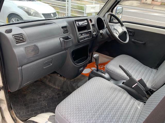 ハイゼットトラック エアコン・パワステ スペシャル オートマチック 車検2年 社外CDオーディオ 2スピーカー付(13枚目)