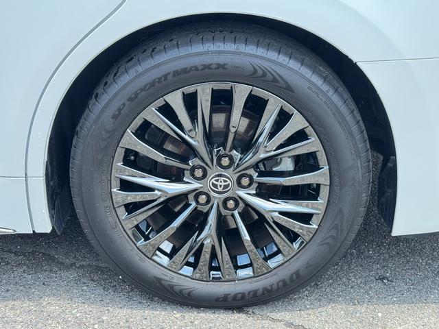 ヴェルファイアハイブリッド Ｚ　プレミア　パノラマルーフ　デジタルインナーミラー　ユニバーサルステップ　シートベンチレーション　ＨＤＭＩ端子　全方位カメラ　社外ＴＶキャンセラー　後席エアコン　純正ディスプレイオーディオ　ＥＴＣ２．０（21枚目）