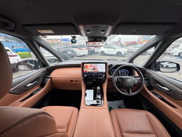 ヴェルファイアハイブリッド Ｚ　プレミア　１３．２型後席モニター　デジタルインナーミラー　左右独立ムーンルーフ　パノラミックビューモニター　アドバンストパーク　トヨタチームメイト　ヘッドアップディスプレイ　ブラインドスポットモニター　フルセグ（35枚目）