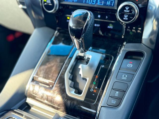 アルファード ２．５Ｓ　Ｃパッケージ　サンルーフ　純正後席モニター　デジタルインナー　純正ディスプレイオーディオ　ブラインドスポットモニター　両側電動パワースライド　ドライブレコーダー　フルセグＴＶ　バックカメラ　ステアリングヒーター（40枚目）