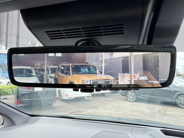 TOYOTA ALPHARD HYBRID Z