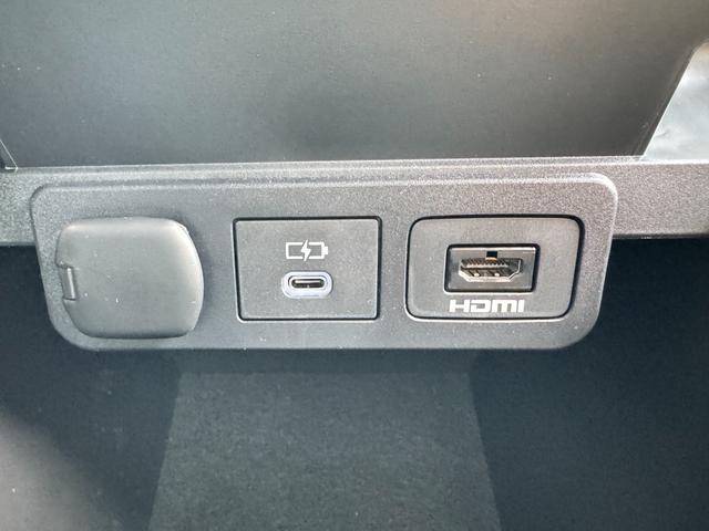 TOYOTA ALPHARD HYBRID Z