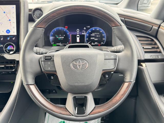 TOYOTA ALPHARD HYBRID Z