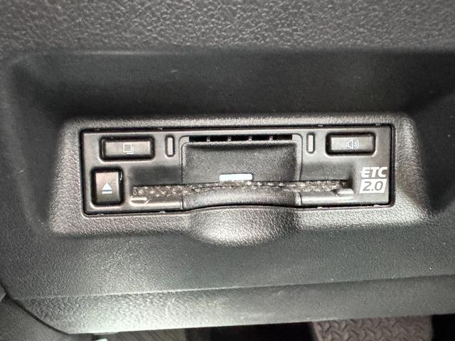 TOYOTA ALPHARD HYBRID Z