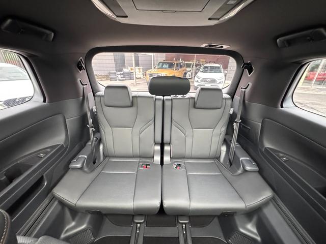 TOYOTA ALPHARD HYBRID Z