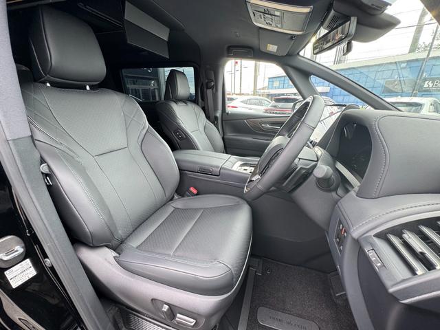 TOYOTA ALPHARD HYBRID EXECUTIVE LOUNGE