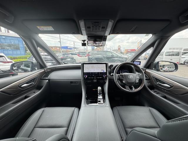 TOYOTA ALPHARD HYBRID EXECUTIVE LOUNGE