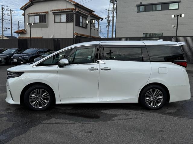 TOYOTA ALPHARD HYBRID Z