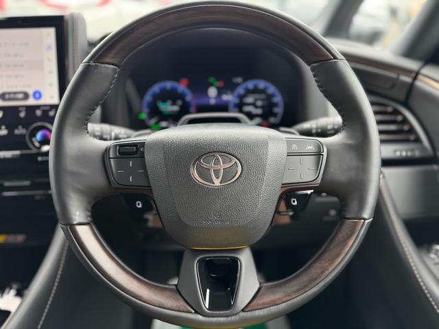 TOYOTA ALPHARD HYBRID Z