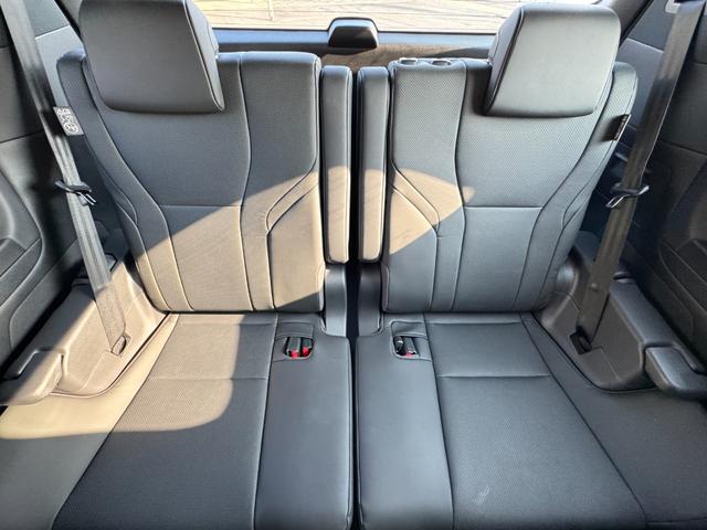 TOYOTA ALPHARD HYBRID Z