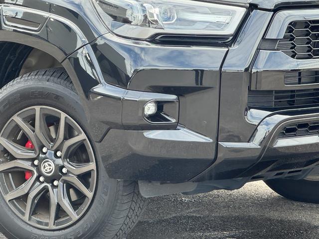 TOYOTA HILUX Z GR SPORT