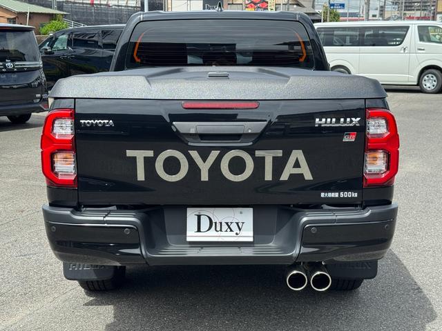 TOYOTA HILUX Z GR SPORT