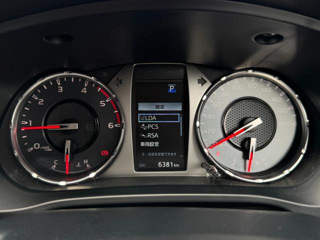 TOYOTA HILUX Z GR SPORT