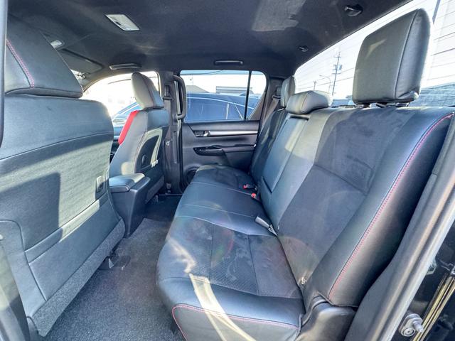 TOYOTA HILUX Z GR SPORT