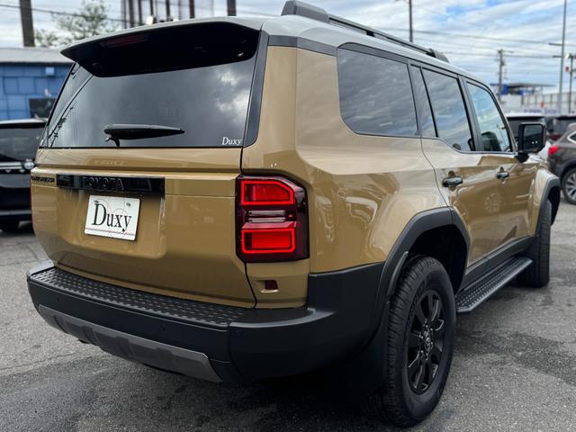 ランドクルーザー250 ZX JBLサウンド 丸目ヘッドライト ムーンルーフ ルーフレール パノラミックビューモニター フルセグTV 純正12.3型ナビ デジタルインナーミラー シートエアコン 電動格納サードシート ワイヤレス充電(16枚目)