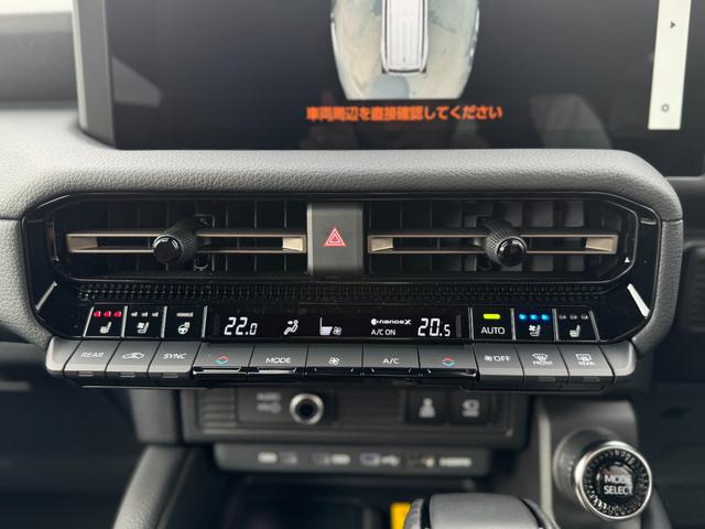 ランドクルーザー250 ZX JBLサウンド 丸目ヘッドライト ムーンルーフ ルーフレール パノラミックビューモニター フルセグTV 純正12.3型ナビ デジタルインナーミラー シートエアコン 電動格納サードシート ワイヤレス充電(48枚目)
