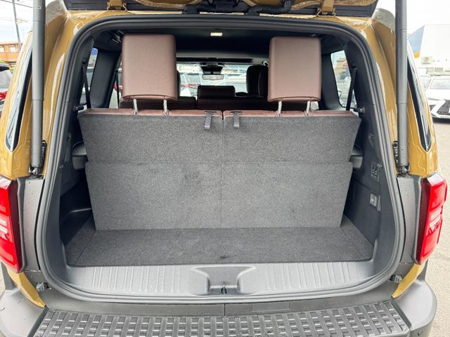 ランドクルーザー250 ZX JBLサウンド 丸目ヘッドライト ムーンルーフ ルーフレール パノラミックビューモニター フルセグTV 純正12.3型ナビ デジタルインナーミラー シートエアコン 電動格納サードシート ワイヤレス充電(72枚目)