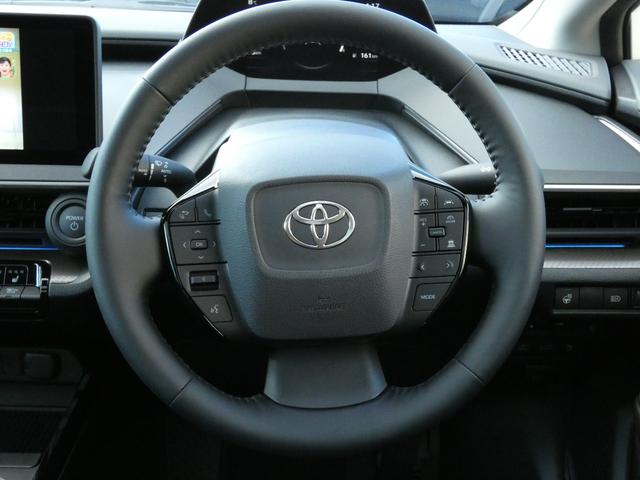 TOYOTA PRIUS Z