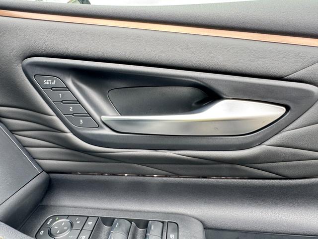 アルファード Z 13.2型有機EL後席モニター デジタルインナーミラー 左右独立ムーンルーフ パノラミックビューモニター ブラインドスポットモニター 3眼LEDヘッドライト 両側パワースライドドア 14インチDA(33枚目)