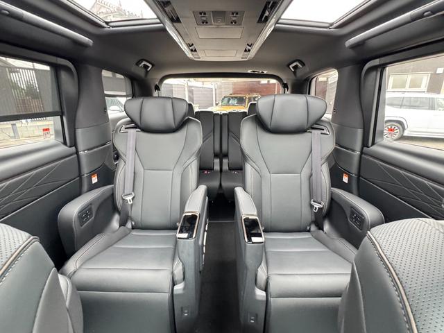 アルファード Z 13.2型有機EL後席モニター デジタルインナーミラー 左右独立ムーンルーフ パノラミックビューモニター ブラインドスポットモニター 3眼LEDヘッドライト 両側パワースライドドア 14インチDA(62枚目)