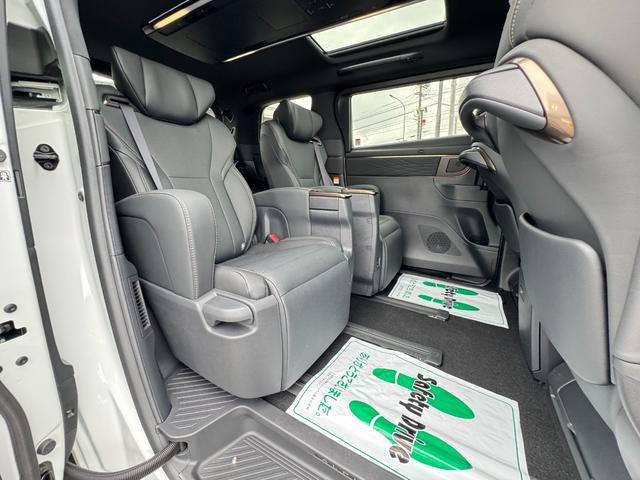 アルファード Z 13.2型有機EL後席モニター デジタルインナーミラー 左右独立ムーンルーフ パノラミックビューモニター ブラインドスポットモニター 3眼LEDヘッドライト 両側パワースライドドア 14インチDA(63枚目)