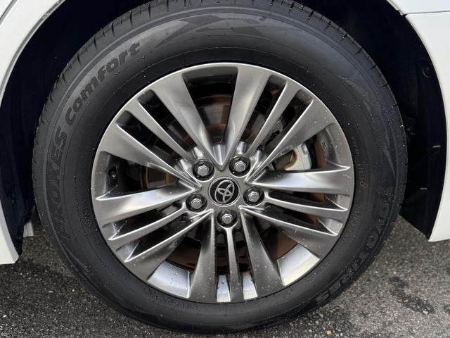 アルファードハイブリッド Z 13.2型後席モニター HUD デジタルインナーミラー 寒冷地仕様 トヨタチームメイト パノラミックビューモニター アドバンストパーク ブラインドスポットモニター 純正ナビ ドライブレコーダー ETC(26枚目)