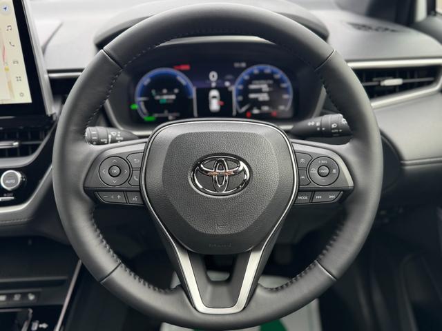 カローラクロス ハイブリッド Z 年次改モデル パノラミックビューモニター ブラインドスポットモニター トヨタチームメイト アドバンストパーク パワーバックドア ステアリングヒーター ラゲージアクティブボックス トノカバー フルセグ(52枚目)