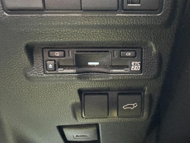 カローラクロス ハイブリッド Z 年次改モデル パノラミックビューモニター ブラインドスポットモニター トヨタチームメイト アドバンストパーク パワーバックドア ステアリングヒーター ラゲージアクティブボックス トノカバー フルセグ(58枚目)