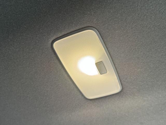 カローラクロス ハイブリッド Z 年次改モデル パノラミックビューモニター ブラインドスポットモニター トヨタチームメイト アドバンストパーク パワーバックドア ステアリングヒーター ラゲージアクティブボックス トノカバー フルセグ(69枚目)