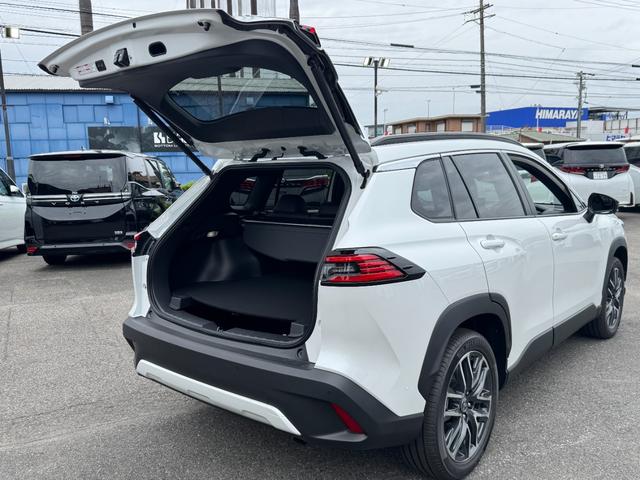 カローラクロス ハイブリッド Z 年次改モデル パノラミックビューモニター ブラインドスポットモニター トヨタチームメイト アドバンストパーク パワーバックドア ステアリングヒーター ラゲージアクティブボックス トノカバー フルセグ(70枚目)